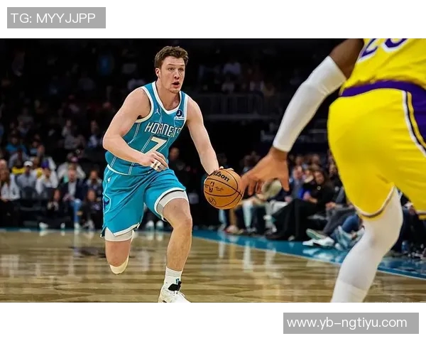 克尼佩尔表现积极尽管手感一般14投4中斩获18分罚球命中率高正负值显著提升